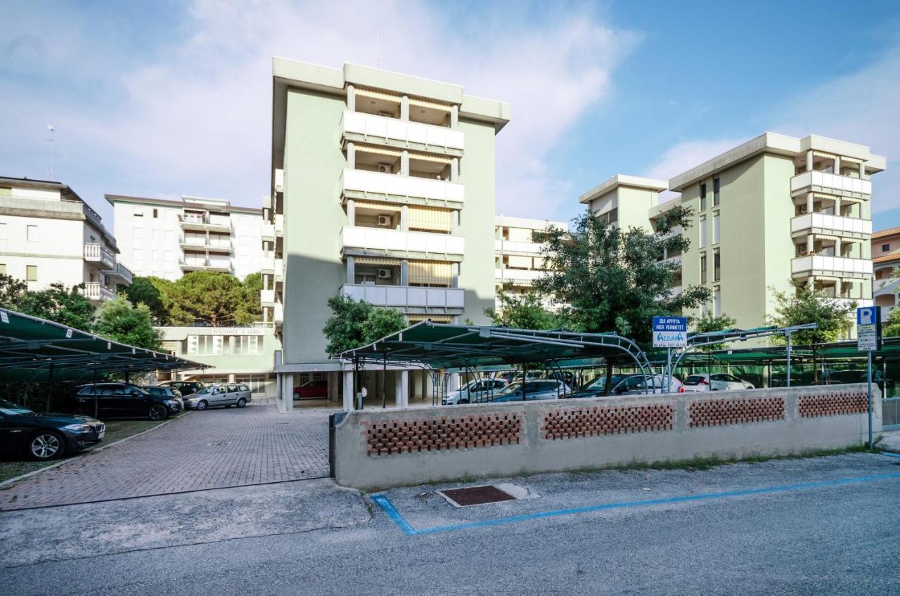 Residence G. Verdi Bibione Buitenkant foto