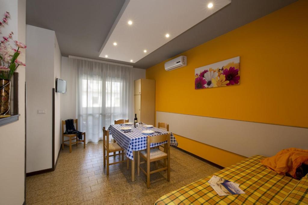 Residence G. Verdi Bibione Buitenkant foto